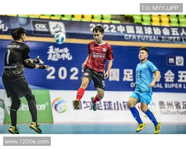 杭州足球队以76分领跑挑战赛积分榜展现强劲实力