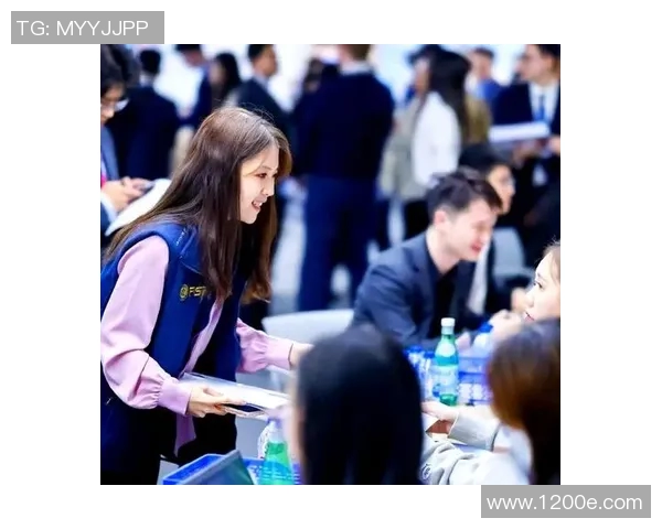 深圳篮球队反击之路:从困境到崛起的全景解析与展望 深圳篮球队反击之路:从困境到崛起的全景解析与展望