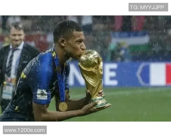 现役黄头发足球明星盘点他们在绿茵场上的精彩表现与成就 现役黄头发足球明星盘点他们在绿茵场上的精彩表现与成就