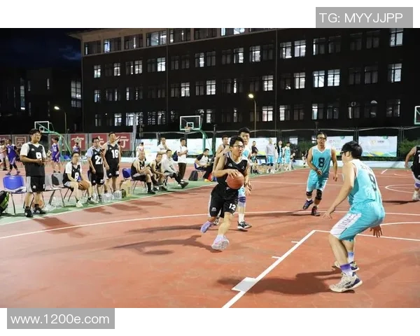 篮球团队协作实力评比上海篮球队荣登第九名展现团队精神与默契 篮球团队协作实力评比上海篮球队荣登第九名展现团队精神与默契