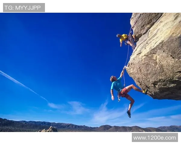 成都攀岩队协作技巧与战术分析探索攀岩运动的团队精神与默契配合 成都攀岩队协作技巧与战术分析探索攀岩运动的团队精神与默契配合